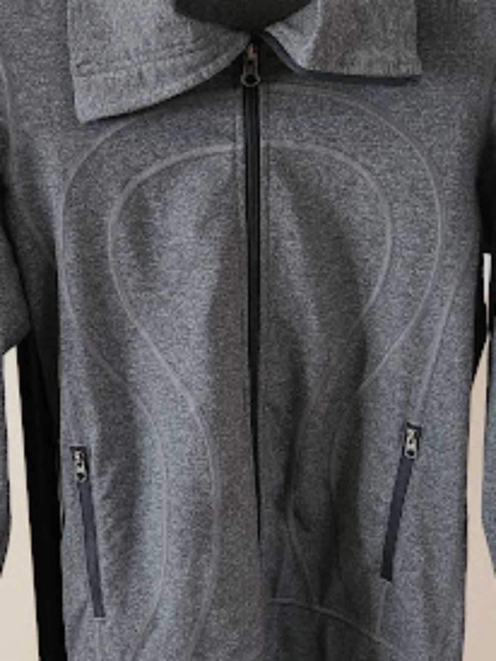 Lululemon In stride dark gray jacket